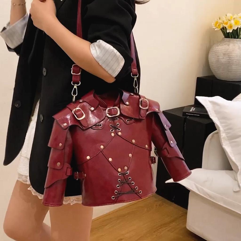 Stylish retro medieval shoulder helmet armor three-dimensional tote bag personalized halloween oblique span bag