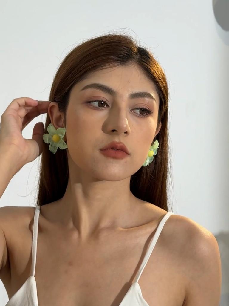 New Spring/Summer Simulation Dyeing Resin Flower Earrings for Women's Jewelry, Fresh and Cute Flower Earrings