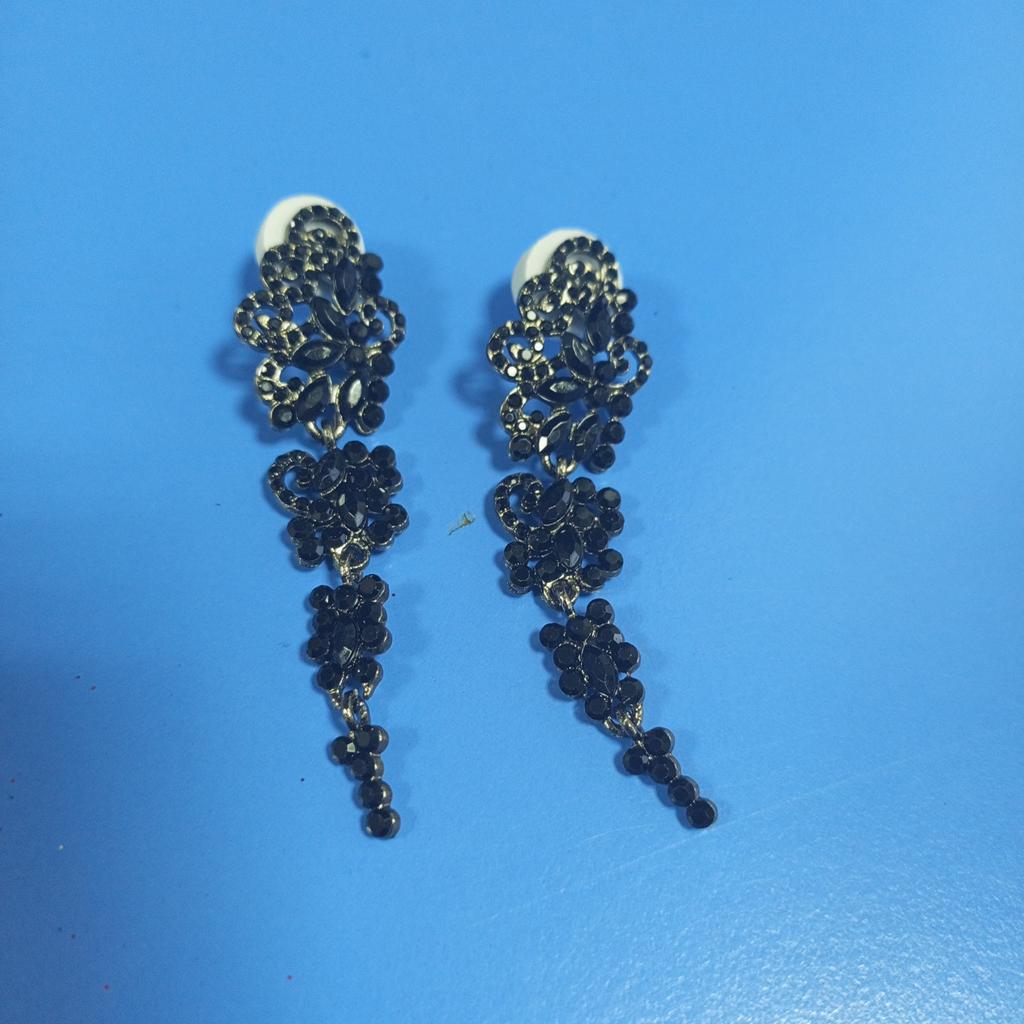 YAZILIND Parure di gioielli alla moda, collana e orecchini con strass, per matrimoni, balli, ecc. (bianco), Gemma, Strass