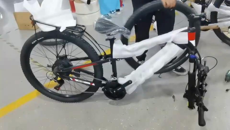Bicicletă Electrică RANDRIDE YG90B Motor cu Putere Nominală 500W Baterie de Mare Capacitate 48V17Ah Ideală pentru Naveta Urbană Aventuri Ușoare Off-Road