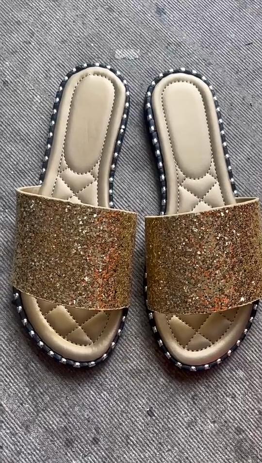 Ladies' Multi-layer Sparkling Diamond Toe Cover Sandals -Suitable for Casual, Party, Vacation, Fashionable Black Beach Shoes | Rubber Sole Single Shoe