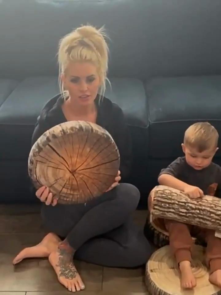 2PS Decorative Round Throw Pillow, 3D Digital Print Comfortable Kids Funny Log Pillow Cylinder Floor Cushion for Home