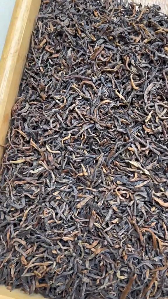 High-Quality 2010 Yunnan Aged Ripe Pu'er Loose Tea Jiemai Special Grade 200g