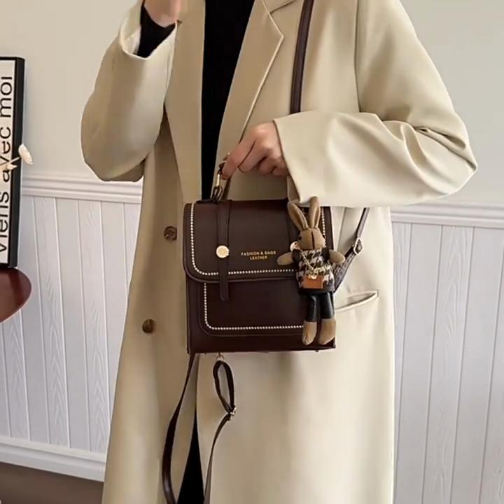 2025 New British Style with Pendant Ladies Shoulder Bag Large-capacity PU Waterproof Portable Bag Retro Light-weight Solid Color Backpack