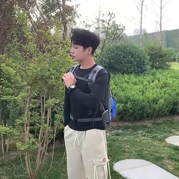 Travel Backpacks Outdoor Waterproof Climbing Bag Riding Backpack Sports Bag for Man and Women