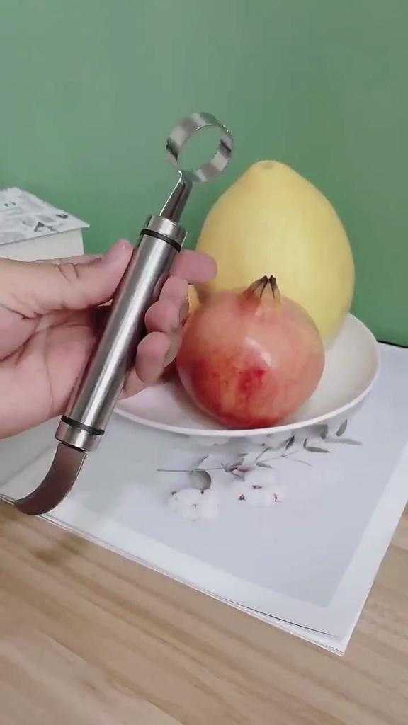 Practical Durable Kitchen Gadgets Curved Blade Sharp Edge Citrus Peeler for Kitchen Fruit Peeler