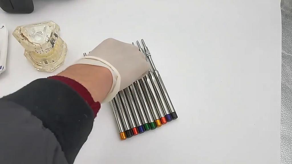 5-częściowe narzędzia do implantów stomatologicznych Osteotome Narzędzie do usuwania zębów szczękowych Sinus Lift Wygięte proste