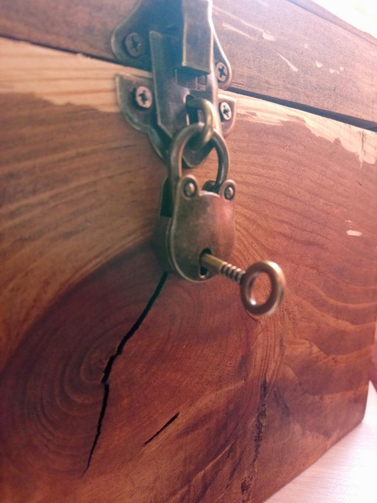 Sunicon Mini lucchetto tradizionale in stile cinese con fiori di gazza, piccola chiave di blocco per mobili vintage (magpie bronze