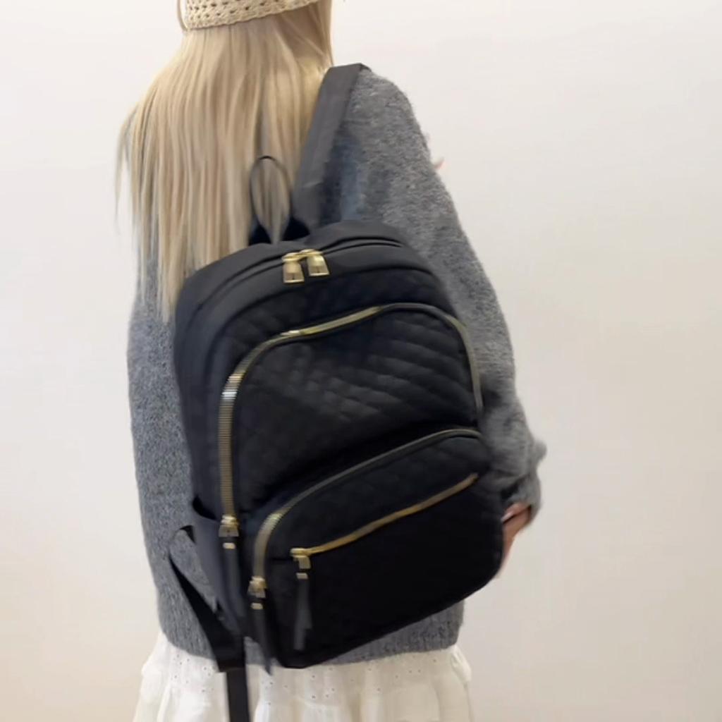 Large Capacity Backpack Women's Travel Commuter Backpack