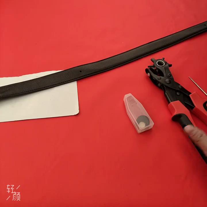 Portable Durable MultiFunction Belt Punch Manual LaborSaving Round Hole  Elliptical Hole  Flat