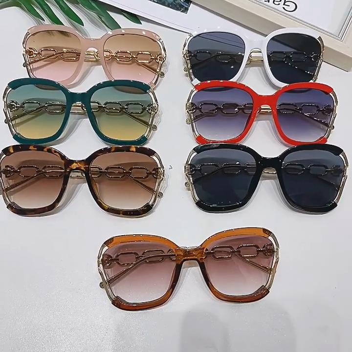 Brand Designer Oversized Square Sunglasses Women Men Stylish Metal Chain-Link Gradient Lens Sun Glasses for Ladies Driving Shade