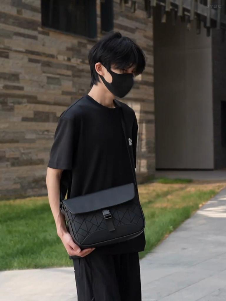 Men's Crossbody Bag Commuter Shoulder Bag Colorful Large Capacity Chest Bag