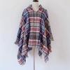 Nuovo pullover spinato primaverile e autunnale con cappello a quadri, mantello e scialle