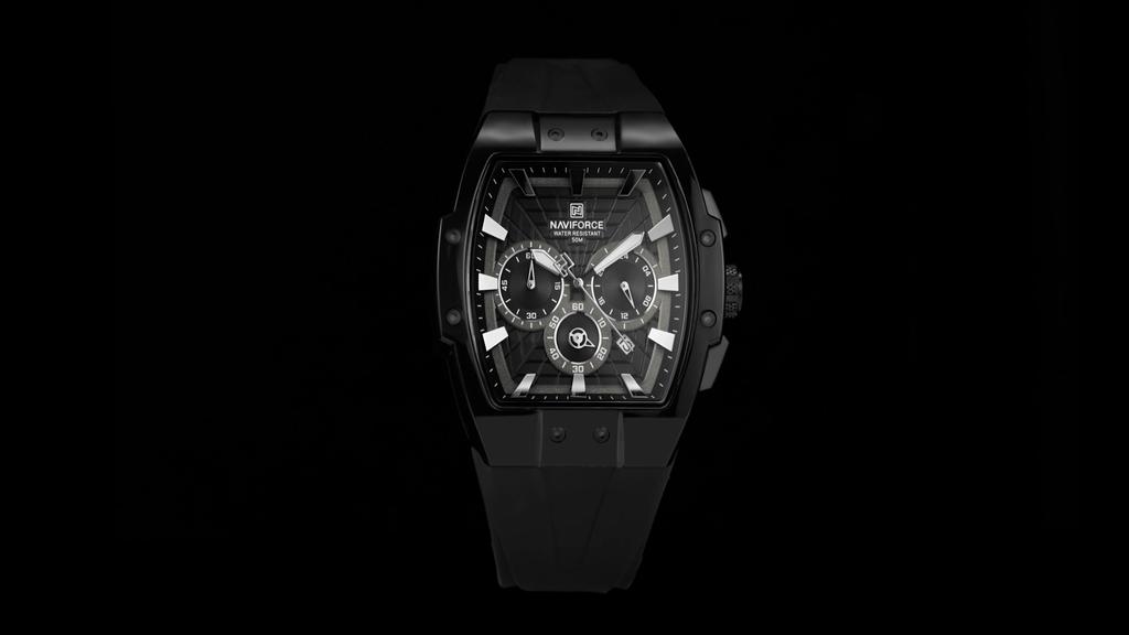 NAVIFORCE Original Men Sports Chronograph Watch Quartz Movement Silicone Strap 50m Waterproof Luminous Pointer Lightweight Men Casual Watch NF6113