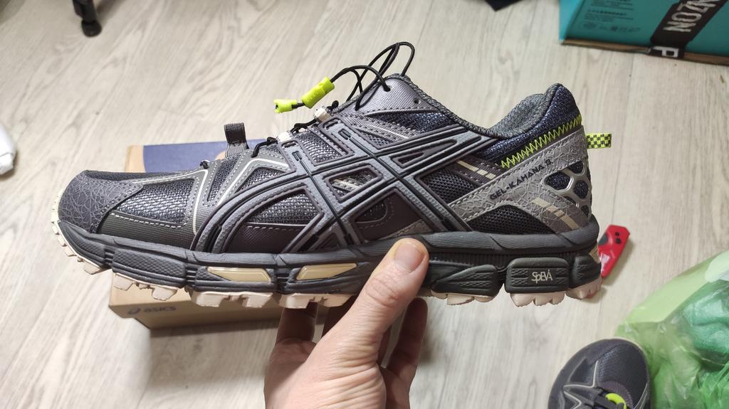 Купить Мужские кроссовки ASICS Gel Kahana 8 Graphite Grey Sheet Rock ...