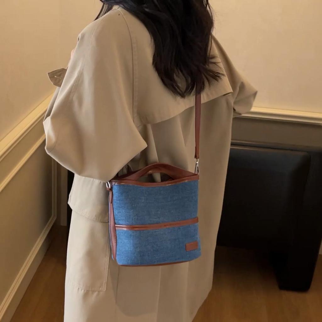 Denim Shoulder Bag Women Fashion Brown Leather Trim Crossbody Tote Bag Casual Everyday Small Handbag