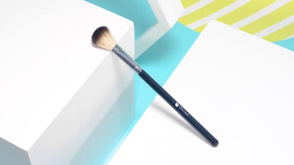 DUcare Makeup Brushes 1pcs Top Goat Hair High Quality Eye Shadow Blender Contour Highlighter Eyebrow Eyeshadow Make Up Brush Tools