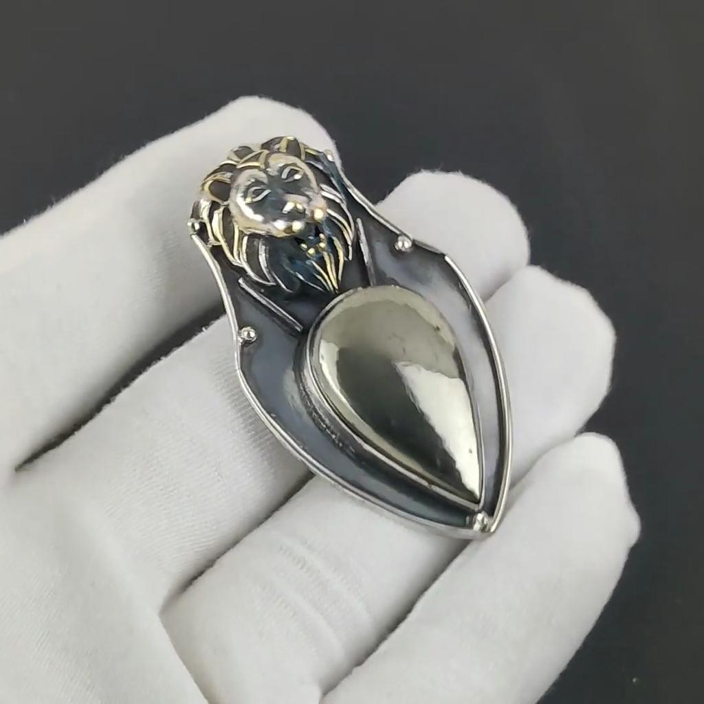 Naturalny Kamień Apache Pyrtie Gold Srebrna Zawieszka ze Srebra Próby 925 - Ręcznie Robiony Wzór, Biżuteria do Noszenia na Co Dzień, Unikalna Zawieszka na Imprezę, Prezent