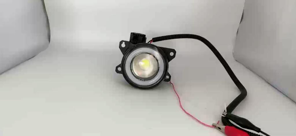 2 Pieces Car Fog Light LED Angel Eye DRL Daytime Running Lamp H11 12V High Bright For Toyota HighLander 2019 2020 2021