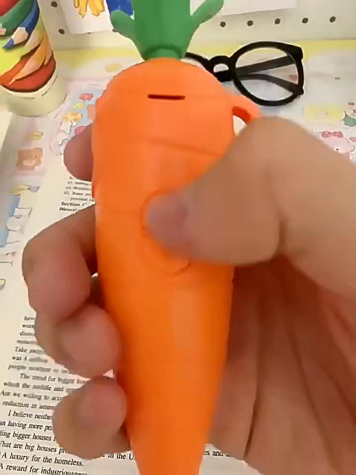 Kids Recorder Pen Toy with 15-Second Playback Cute Carrot Recorder Device Writing Ballpoint Pen for Boys Girls