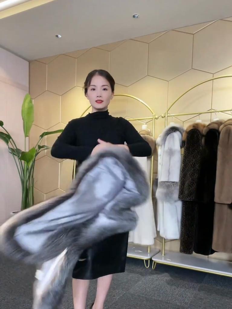 Brand New Fur Women's Shawl Cape Eco-friendly Mink Fox Fur Mink Coat