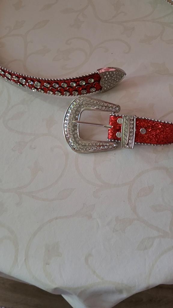 LumiSyne Cintura In Pelle PU Con Strass E Borchie - Stile Cowboy Bling Per Donna E Uomo, 110x3,8cm