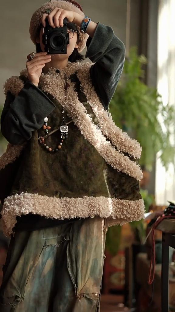 Johnature Women Chinese Style Corduroy Coats Print Floral Wool Patchwork Warm Spring V-Neck Vintage Coats