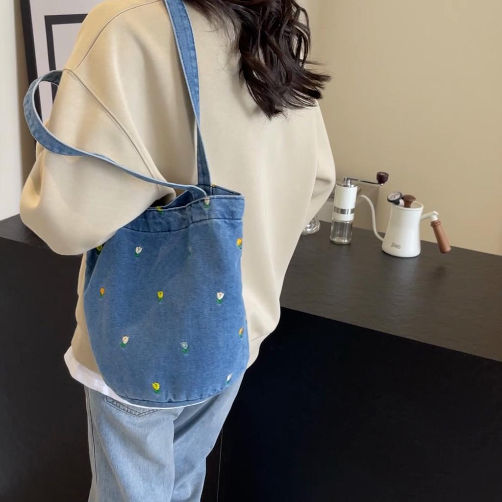 Student Bucket Bag Embroidery Large Capacity Tote Bag Denim Shoulder Bag Women's Hand Shopping Bag