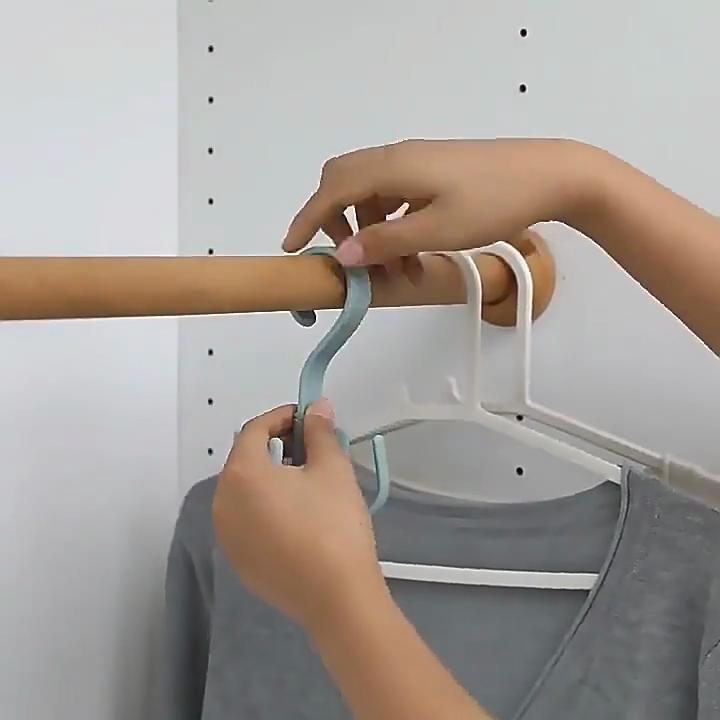 4 Hooks Clothes Rack Neck Tie Holder Space Saving Handbag Clothes Ties Bag Holder Shelf Clothes Shoe Hanger 360 Degrees Rotated Belt Closet