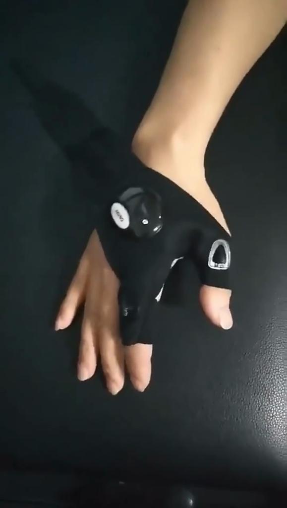 2pcs LED Torch Gloves - Perfect Camping Tool And Gift For Men On Christmas Or Birthday