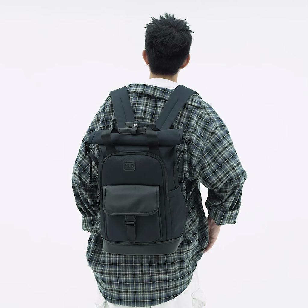 Men's Backpack Large Capacity Student Schoolbag Outdoor Travel Backpack
