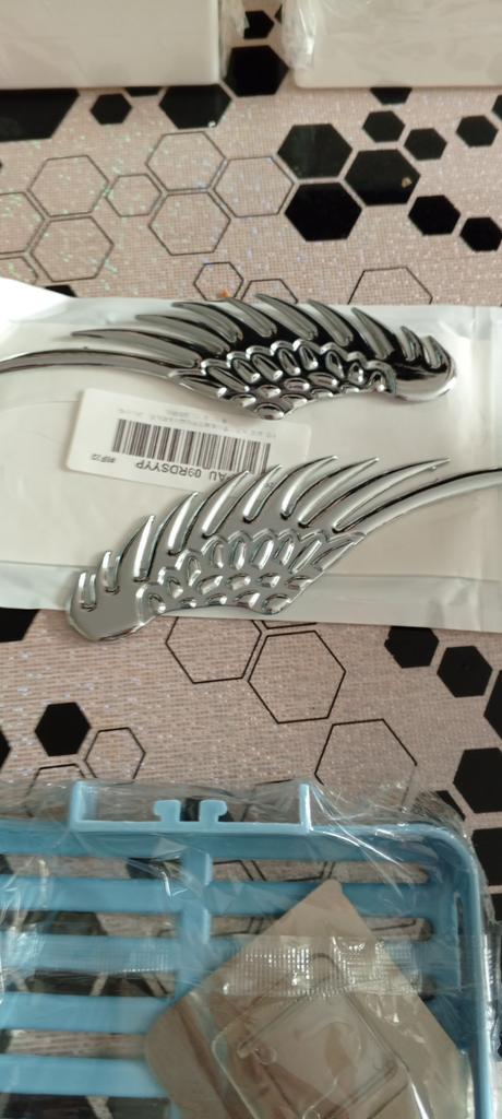2 Adesivi Metallici 3D Per Auto A Forma Di Ali D'Angelo – Decorazione Anti Graffio E Personalizzazione - 2