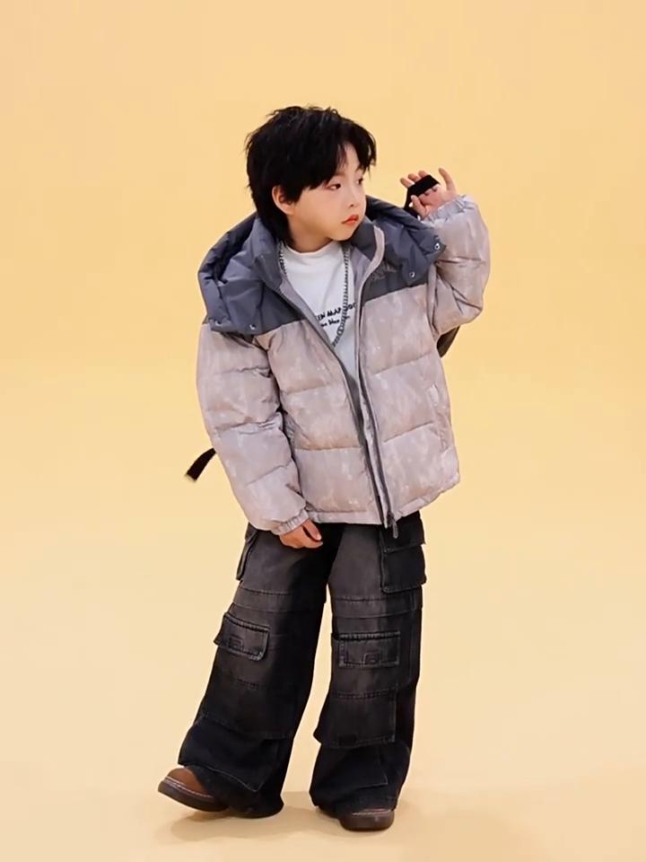 Children's Camouflage Down Jackets for Boys and Girls Winter New Workwear Thickened Down Jackets