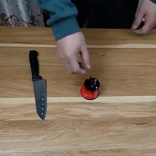 Small Yellow Duck Mini Suction Cup Sharpener, Home Quick Sharpening Tool, Kitchen Mini Sharpener, Sharpening Stone, Easy to Use