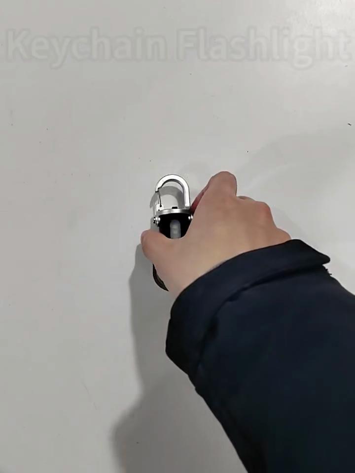 Mini lommelykt nøkkelring USB oppladbar hengende bærbar COB LED lommelykt vanntett nøkkelring camping gåtur lommelampe