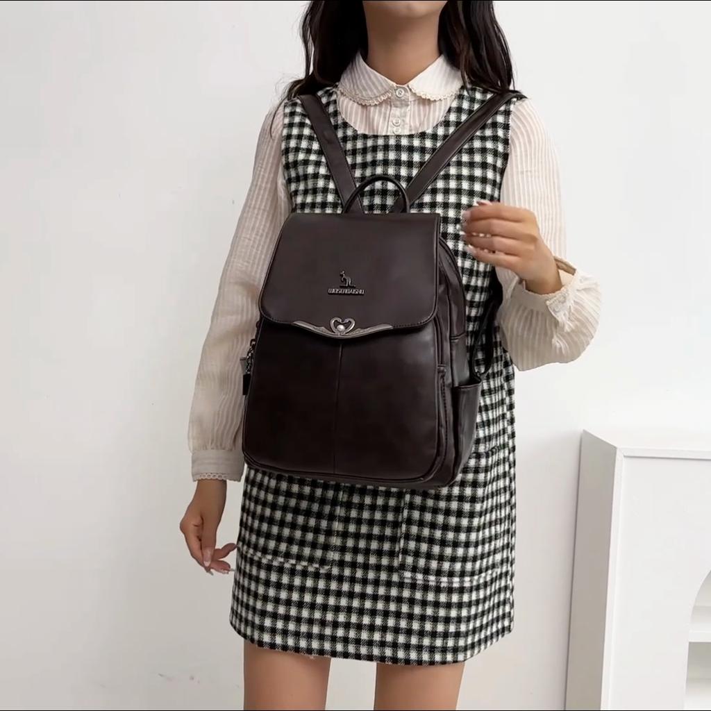 Women's Retro Backpack Soft Leather Travel Backpack