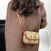 Yogodlns Hochwertige Damen Umhängetaschen Neue Retro Blumen Messenger Bags Damen Ein-Schulter Kleine Quadratische Taschen
