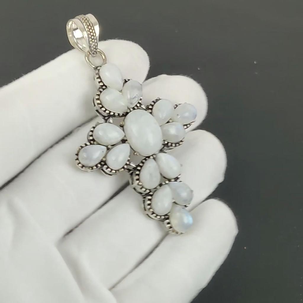 Księżycowy Krzyżyk Wisiorek, Srebro Próby 925 Ręcznie Robiona Biżuteria, Księżycowy Srebrny Wisiorek, Biżuteria na Imprezę dla Kobiet, Wisiorek Prezent Noworoczny