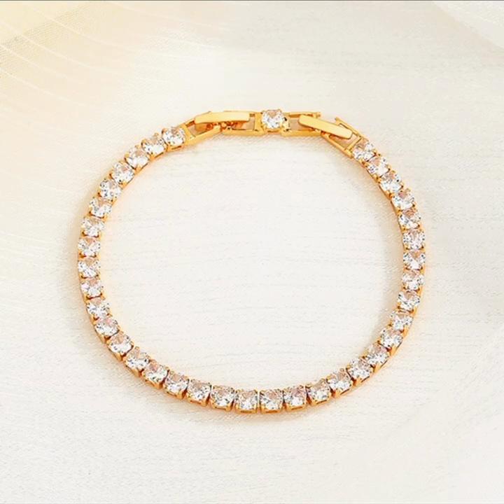 Fashionable ins style zircon bracelet is simple and suitable for daily wear