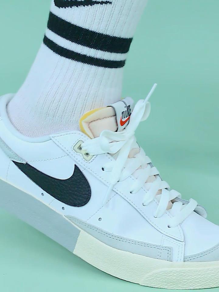 Nike Sportliche Skateboard-Schuhe für Herren, Retro BLAZER LOW Sneaker, DZ2544-100
