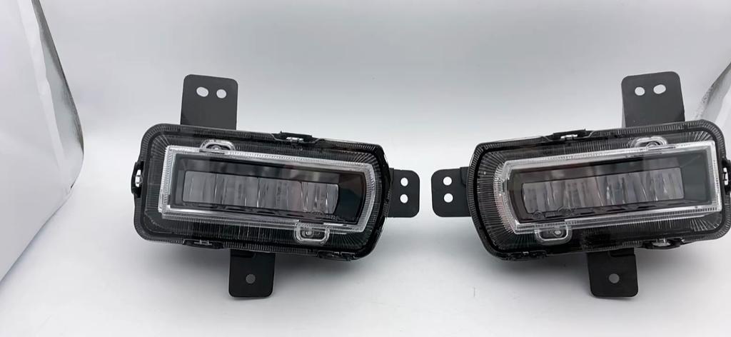 Car Front Bumper LED Fog Lamp  LEFT RIGHT Fog Light For Geely Coolray SX11 Proton X50 2018 2019 2020 2021
