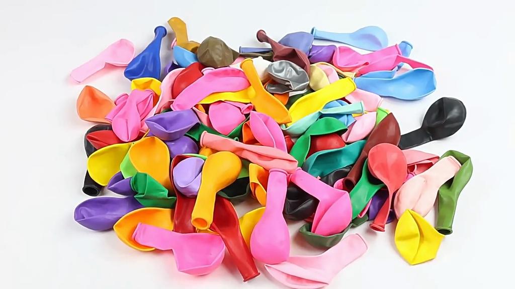 10PCS Thickened Balloons with 2 Exerciser Breathing Lung Capacity Training Device for Elderly Children