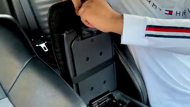 Auto Center Console Pad, Universal Waterproof Armrest Seat Box Cover, Leather Auto Armrest Cover Protector for Most Vehicle(Black)