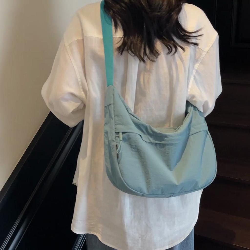 Women's Shoulder Bag Large Capacity Crossbody Bag Lightweight Hobo Bag