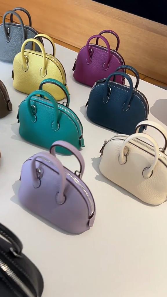 2025 Super Mini Women Crossbody Bags Genuine Leather Handbag Small Chains Shoulder Bag For Ladies First Layer Of Cowhide Shell Bag