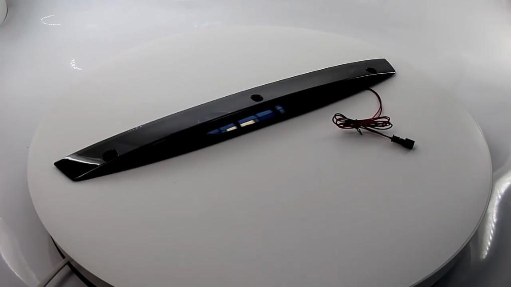 Auto Car High Brake Light High-Mount Stop Lamp Fits For W639 Viano