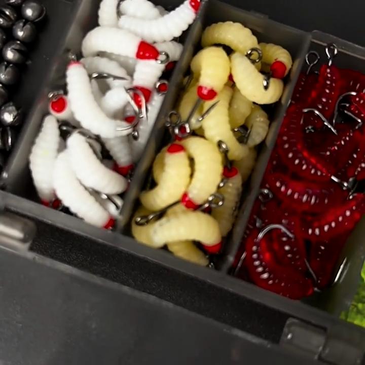 100pcs Breadworm Fishing Bait Set Freshwater Sandworm Maggot Soft Worm Fishing Lure Set