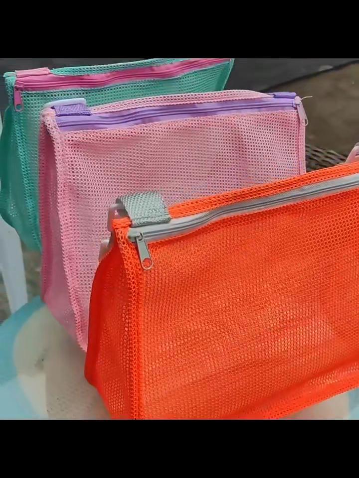 Foldable Sand Away Beach Mesh Bag for Kids, Portable Storage Bag for Beach Toys & Clothes, Versatile Organizer Also Used As Women Cosmetic Makeup Bag