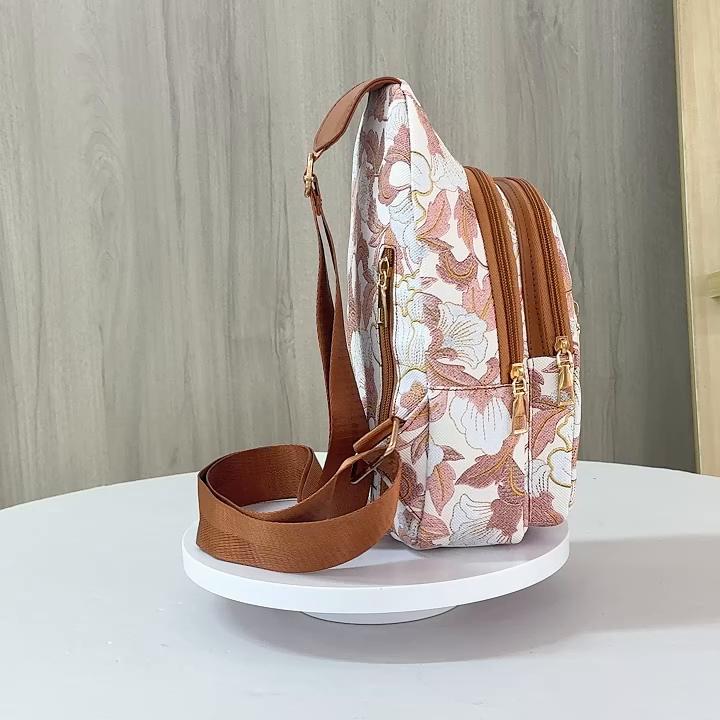 Small Bag Women's Shoulder Bag Crossbody Bag Chest Bag Mobile Phone Bag Multi-Pocket Bag