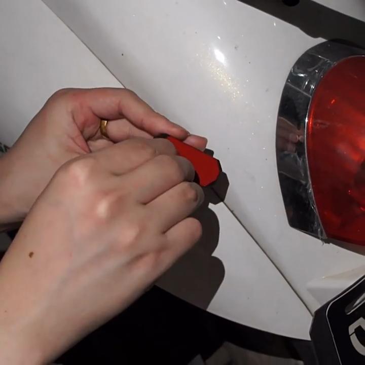 Mini LED Solar Power Auto Waarschuwingslicht Nachtbeveiliging Gesimuleerde Alarmlamp Draadloze Anti-Diefstal Waarschuwingslamp Knipperende Dummy Waarschuwingslamp